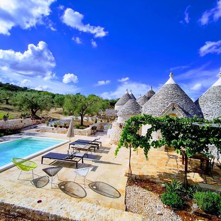 לוקורוטונדו Borgo Sardedda Suites מראה חיצוני תמונה