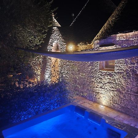 לוקורוטונדו Borgo Sardedda Suites מראה חיצוני תמונה