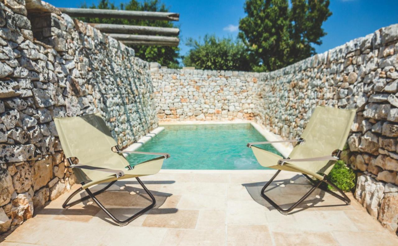 לוקורוטונדו Borgo Sardedda Suites מראה חיצוני תמונה