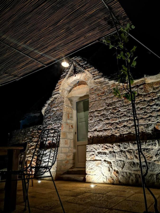 לוקורוטונדו Borgo Sardedda Suites מראה חיצוני תמונה