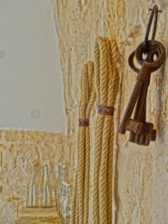 לוקורוטונדו Borgo Sardedda Suites חדר תמונה