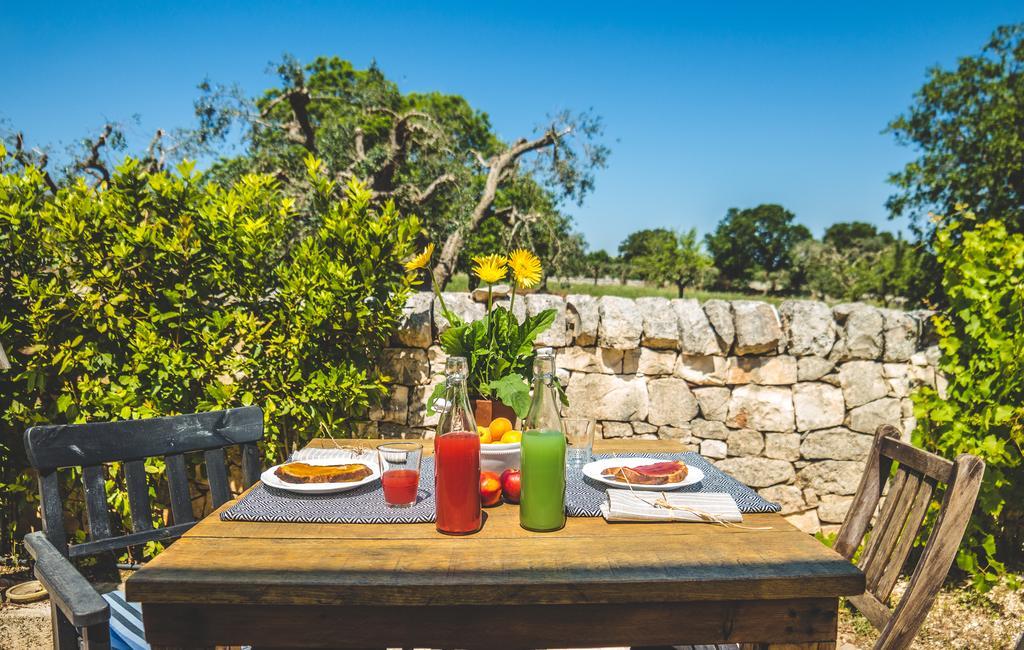 לוקורוטונדו Borgo Sardedda Suites מראה חיצוני תמונה