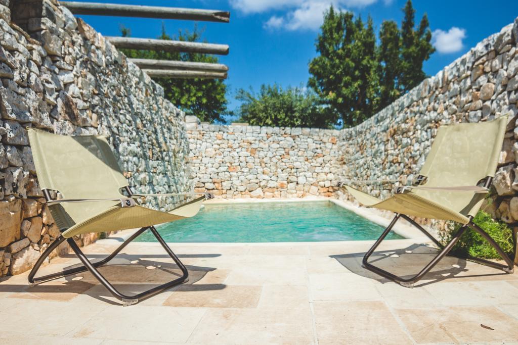 לוקורוטונדו Borgo Sardedda Suites מראה חיצוני תמונה